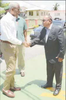  ?? (Ministry of the Presidency photo) ?? President David Granger (left) was received by Proprietor of the F&H Printing Establishm­ent, Fazil Hakh
