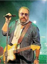  ??  ?? Raul Malo, lead singer of The Mavericks, performs Aug. 31 at Tower Theatre.