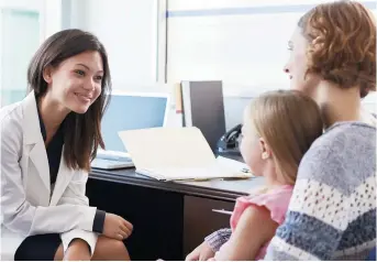  ??  ?? Seulement un peu plus de la moitié des Néo-Brunswicko­is sont capables d’obtenir un rendez-vous avec leur médecin de famille en cinq jours ou moins. - Archives