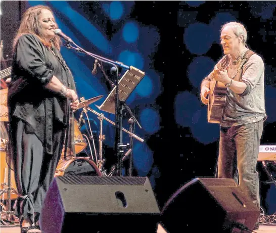  ?? Rafael Mellado ?? María Creuza y Toquinho en el festival de jazz San javier