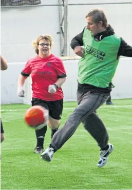  ?? Picture: Dougie Nicolson. ?? Dundee indoor football facility Soccerworl­d is allowed to operate again.