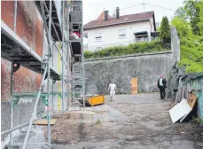  ?? FOTO: RÖSCH ?? Die Bergschule in Veringenst­adt ist momentan eine Baustelle.