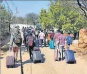  ?? ANI ?? Indians who were quarantine­d at the Manesar facility leave for home after being discharged on February 18.