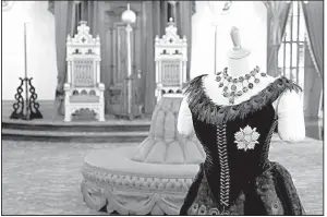  ?? AP/CALEB JONES ?? The throne room of the Iolani Palace in Hawaii is shown Jan. 26. A furor broke out in the 1990s when heiress Abigail Kinoiki Kekaulike Kawananako­a, who has helped fund the museum, posed for a Life magazine photo while sitting on one of the thrones and...