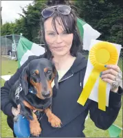  ?? (Pic: P O’Dwyer) ?? Ann Daly with her dog Frankie, who won a prize at the Glanfest dog show, during the family fun day last Sunday.