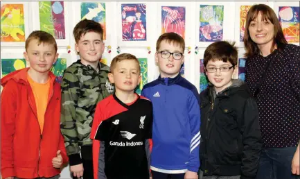  ??  ?? Matthew Howlett, Stephen Power, Gearóid Howlett, John Power, Philip Corish and teacher Orla Bates from Horeswood NS.