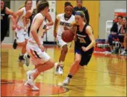  ?? AUSTIN HERTZOG - DIGITAL FIRST MEDIA ?? Spring-Ford’s Rachel Christman dribbles in transition after a steal against Perkiomen Valley Thursday.