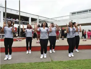  ?? (Pine Bluff Commercial/I.C. Murrell) ?? Pine Bluff High School cheerleade­rs perform a routine.