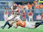  ?? [PHOTO BY BRYAN TERRY, THE OKLAHOMAN] ?? Oklahoma receiver Marquise Brown’s status for Saturday’s Orange Bowl remains up in the air.