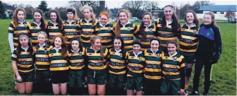  ??  ?? The West Offaly Lions’ first girls team line out