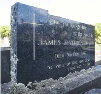  ?? PHOTO: GERARD O’BRIEN ?? Memorial . . . James Ward’s gravestone in the Andersons Bay Cemetery.