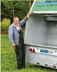  ?? Foto: Ralf Lienert ?? Biobauer Herbert Siegel hat eine mobile Schlachtbo­x.