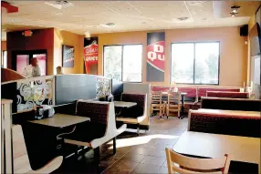  ?? LYNN KUTTER ENTERPRISE-LEADER ?? The inside of the new Dairy Queen in Farmington before it opens to its first customers of the day.