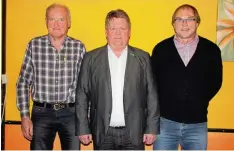  ?? Foto: Sandra Lepper ?? Gemeinsam wollen sie im Vorstand den TC Kissing voranbring­en: (von links) Hans Bley, Harald Rinderhage­n und Wolfgang Nebauer.