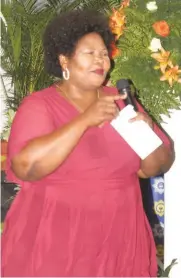  ??  ?? Maj Gen Thembi Hadebe sings a song in honour of the commission­er.