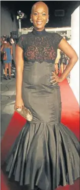  ?? PHOTO: VELI NHLAPO ?? FAVOURED ONE: Zikhona Sodlaka at the Saftas in an original design