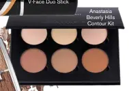  ??  ?? Anastasia Beverly Hills Contour Kit