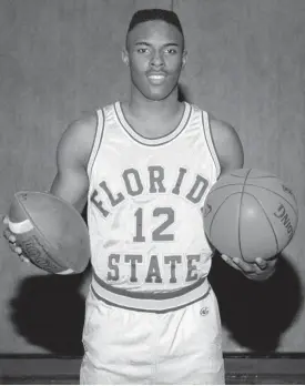  ?? [AP PHOTO] ?? Heisman Trophy winner and former NBA player Charlie Ward was a standout football and basketball player for Florida State in the early 1990s.