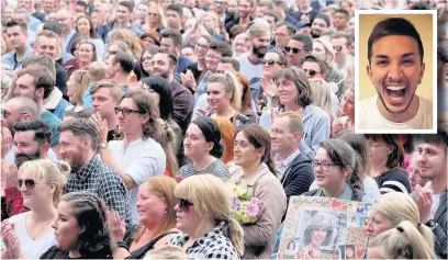  ??  ?? ●●Crowds at the vigil in Heaton Moor Park for Martyn Hett (inset), one of those killed in the Manchester Arena bombing and below Martyn’s mum, step-dad and partner pay tribute to him