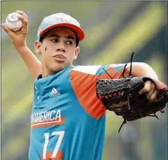  ?? TOM E. PUSKAR / AP ?? Venezuela’s starting pitcher Moises Concho delivers against South Korea at the Little League World Series tournament in South Williamspo­rt, Pa., on Friday.