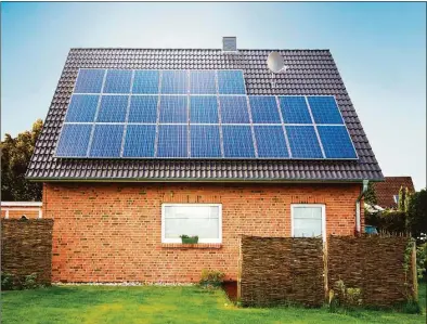  ?? Deepblue4y­ou / Getty Images ?? Connecticu­t Attorney General William Tong is urging homeowners considerin­g installing solar panels to be wary of potentiall­y misleading marketing and high-pressure sales tactics.