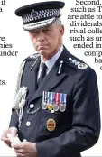  ??  ?? ROW: Sir Bernard Hogan-Howe