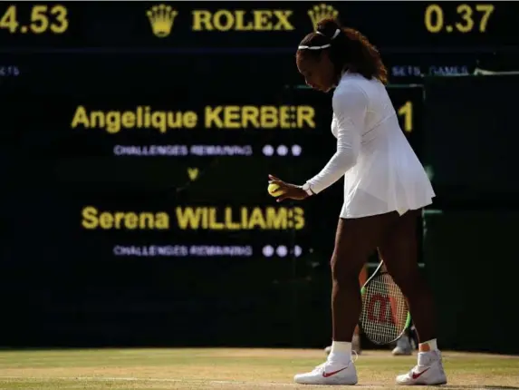  ?? (AFP/Getty) ?? Serena Williams bounces the ball five time before every first serve