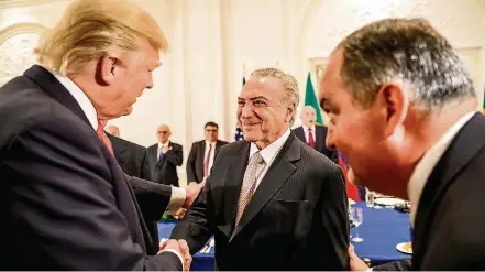  ?? VANESSA CARVALHO/BRAZIL PHOTO PRESS ?? Encontro. Trump e Temer em jantar em Nova York; ambos discursarã­o hoje na Assembleia-Geral das Nações Unidas