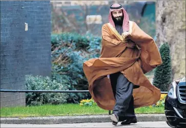  ?? Tolga Akmen AFP/Getty Images ?? S AU D I Crown Prince Mohammed bin Salman is keen to attract American investment, business and expertise in a bid to diversify and modernize a sclerotic economy that historical­ly has relied on oil and foreign workers.