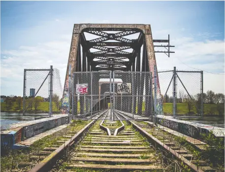  ?? ASHLEY FRASER FILES ?? The declining Prince of Wales Bridge is a popular hangout for kids, a friend of Vimy Grant's says.