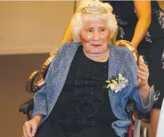  ?? Picture: STEWART McLEAN ?? BORN IN ITALY: Santa Vasta celebrated her 105th birthday surrounded by family.