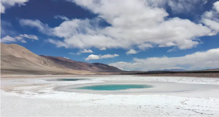  ?? HANDOUT PHOTO ?? Water evaporates on a Salar, or evaporatio­n pond, as part of the lithium exploratio­n and developmen­t program in Argentina.