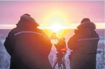  ?? CBC SUPPLIED PHOTO ?? The crew works on filming the new CBC show True North Calling.