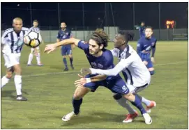  ?? (Photo Xavier Depoilly) ?? Jacques Onda a offert la victoire aux Grassois sur un but de la tête peu après l’heure de jeu.