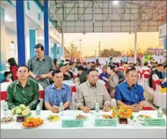  ?? K SPEU ADMIN ?? Kampong Speu provincial governor Vei Samnang (front right) during a visit to Vietnam’s Vinh Long province on January 28.