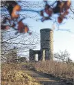  ??  ?? Kinnoull Hill’s tower.