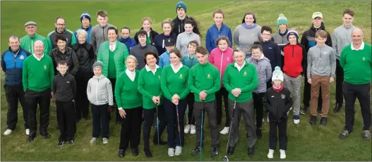  ??  ?? The Lady President, Lady Captain and Men’s Captain of Tralee Golf club with the Junior Club captains at the Junior Captains Drive-in on Saturday at Tralee Golf Club