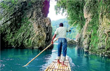  ?? CAREY CHEN / 500PX ?? Rafting the Rio Grande, Jamaica.