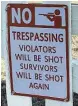  ??  ?? Shelton posted this sign on his property to discourage possible surveyor trespassin­g.