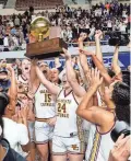  ?? DIANNIE CHAVEZ/THE REPUBLIC ?? Salpointe Catholic celebrates its win against Mesquite after the 4A state championsh­ip game Thursday at Arizona Veterans Memorial Coliseum in Phoenix.