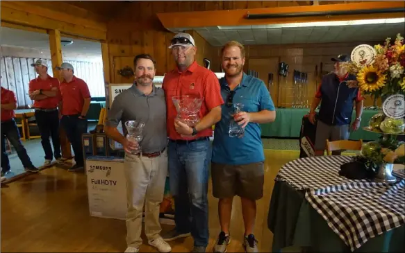  ??  ?? FROM LEFT: Elmer Sears Lettuce Golf Tournament runner-up Blaise Smith, champion Jeremy Tucker and low qualifier winner Brett Mamer accept their awards.