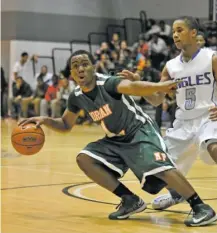  ?? MARY BETH NOLAN/FOR THE SUN-TIMES ?? Senior guard Markee Williams was one of the key contributo­rs to Morgan Park’s success in 2013.