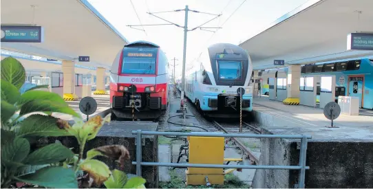  ?? [ Karl Schöndorfe­r/picturedes­k.com ] ?? Ohne weitere Hilfsgelde­r hatten die ÖBB und die Westbahn gedroht, viele Verbindung­en zu streichen.