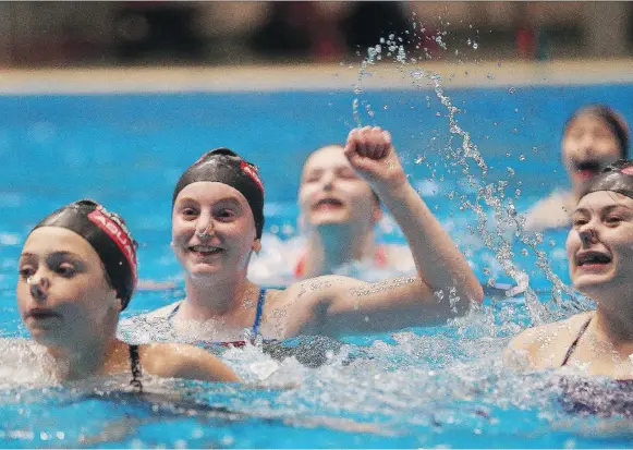  ?? MICHELLE BERG ?? Synchroniz­ed swimmer Jordyn Friedt practices her team routine at Shaw Centre in Saskatoon, The 13-year-old has been training with Saskatoon Aqualenes for four years.