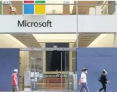  ?? PHOTO D’ARCHIVES AFP ?? Un magasin de détail de Microsoft, à New York, au mois d’août dernier.
