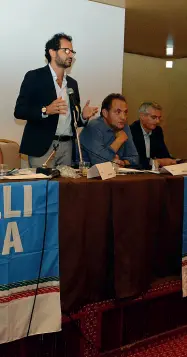  ??  ?? Da sinistra il coordinato­re regionale Marcello Gemmato e il segretario provincial­e Filippo Melchiorre