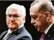  ?? Foto: Bernd von Jutrczenka, dpa ?? Auf der Suche nach Gemeinsamk­eiten: Bundespräs­ident Frank-Walter Steinmeier und sein türkischer Amtskolleg­e Recep Tayyip Erdogan.