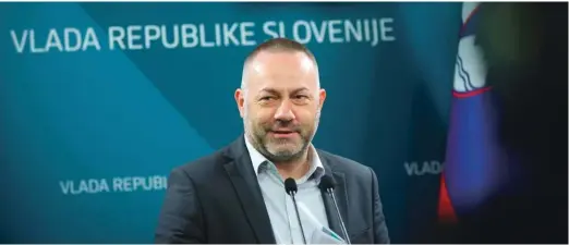  ?? Foto Jože Suhadolnik ?? Minister za zdravje Danijel Bešič Loredan se je odzval vabilu predsednic­e republike na forum o zdravstven­i reformi. »Slovenija potrebuje reformo, ki mora biti plod strpnega dialoga tako s stroko kot tudi civilno družbo, v iskanju dobrih rešitev za vse,« so sporočili iz njenega urada.