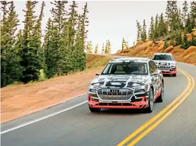  ??  ?? escogió la carrocería de SUV para su primer vehículo eléctrico