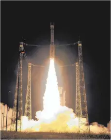  ?? FOTO: AFP ?? Die Vega-Rakete bringt den Satelliten Sentinel-2B ins All.